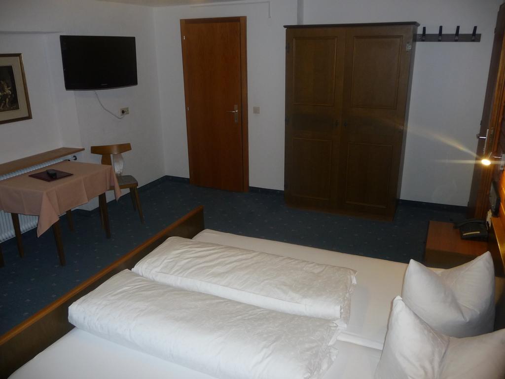 Hotel Valisera Galtür Habitación foto